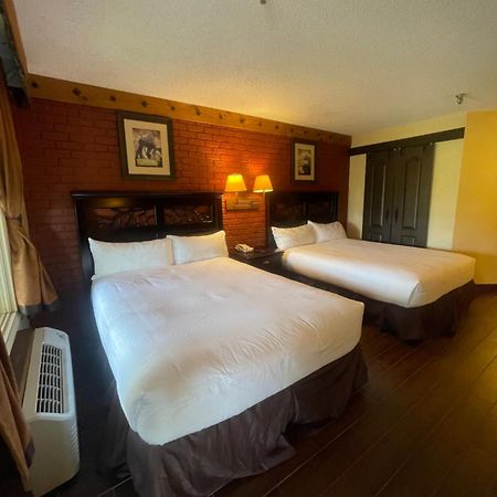 Family Friendly Suite! Arcadegame Inside River Ranch Exterior photo